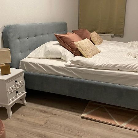 Urbansuites - Modern & Zentral In Der City - Dein Zuhause In 슈투트가르트 외부 사진
