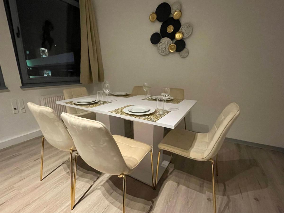 Urbansuites - Modern & Zentral In Der City - Dein Zuhause In 슈투트가르트 외부 사진