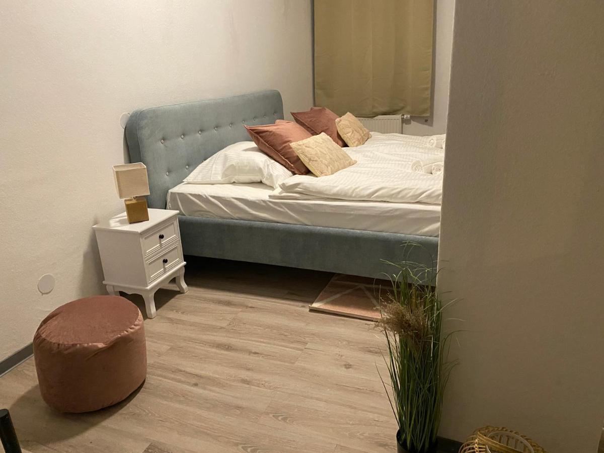 Urbansuites - Modern & Zentral In Der City - Dein Zuhause In 슈투트가르트 외부 사진