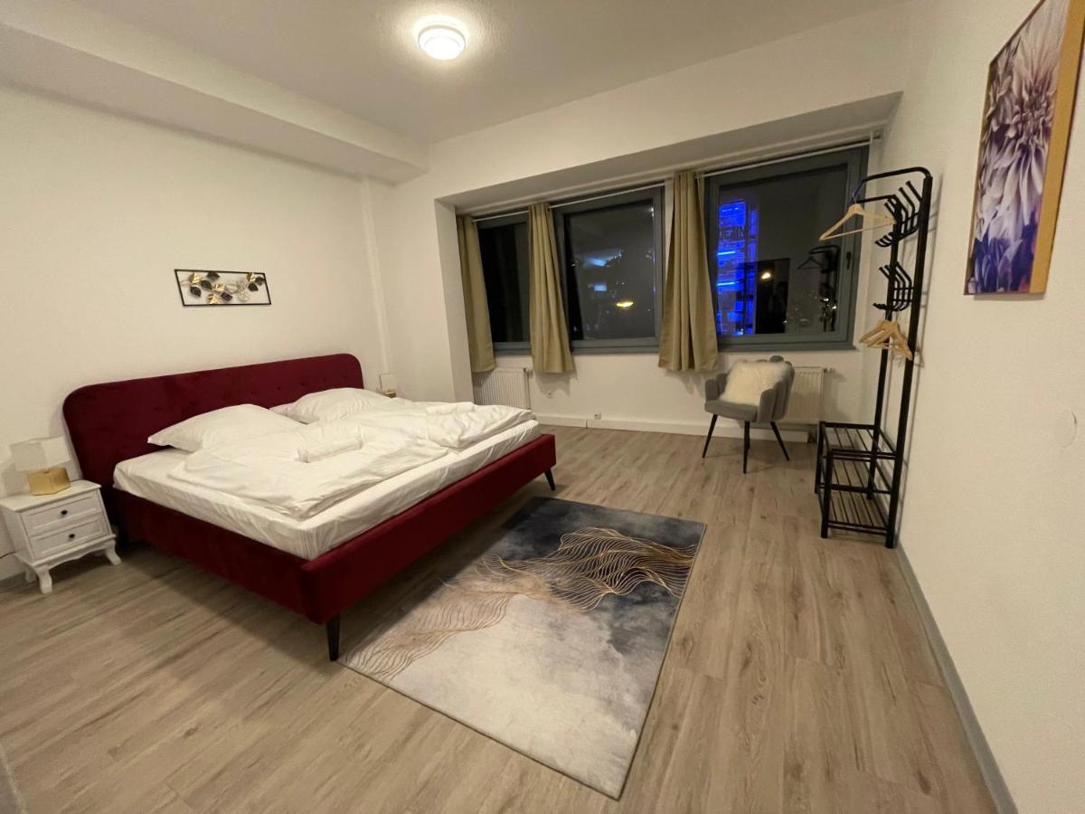 Urbansuites - Modern & Zentral In Der City - Dein Zuhause In 슈투트가르트 외부 사진