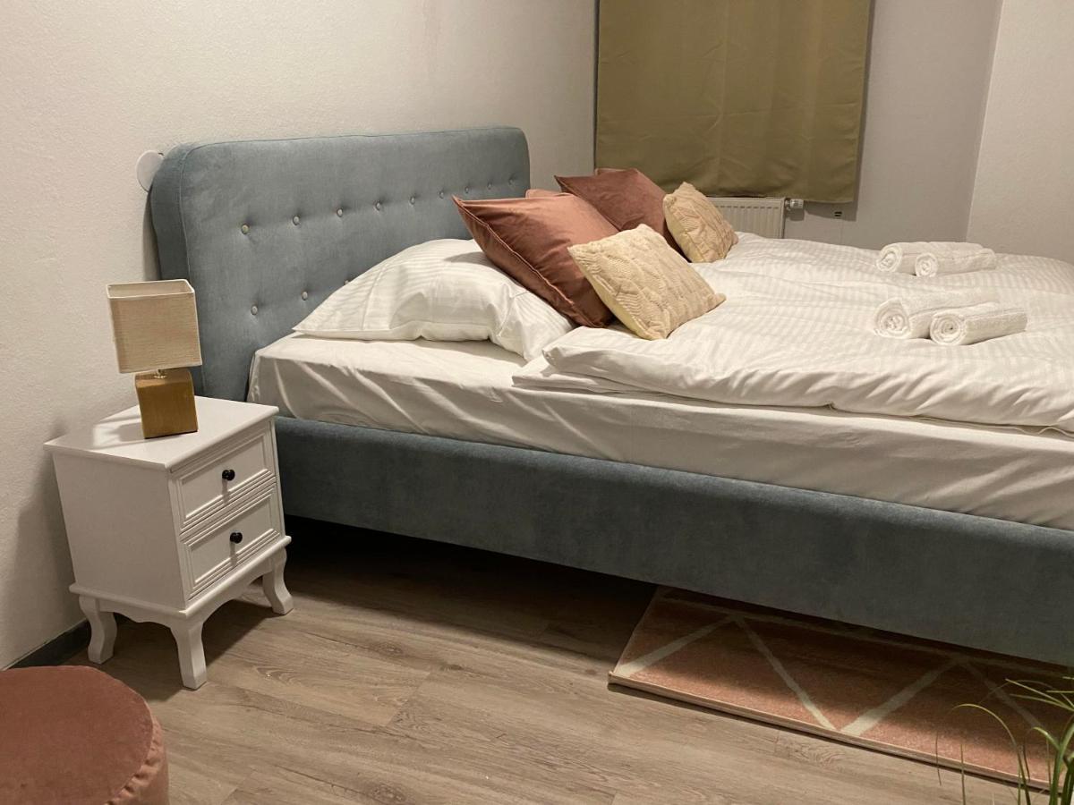 Urbansuites - Modern & Zentral In Der City - Dein Zuhause In 슈투트가르트 외부 사진