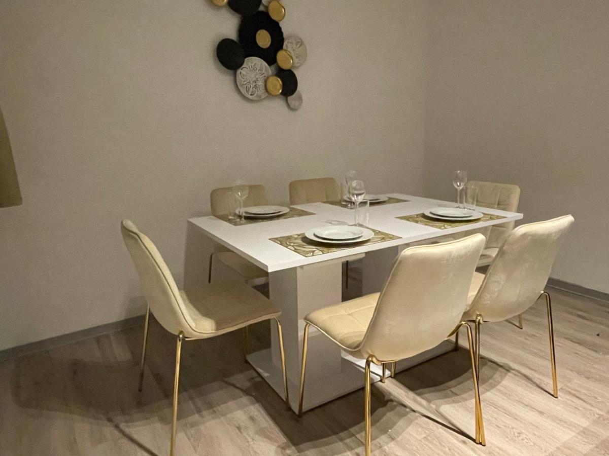 Urbansuites - Modern & Zentral In Der City - Dein Zuhause In 슈투트가르트 외부 사진